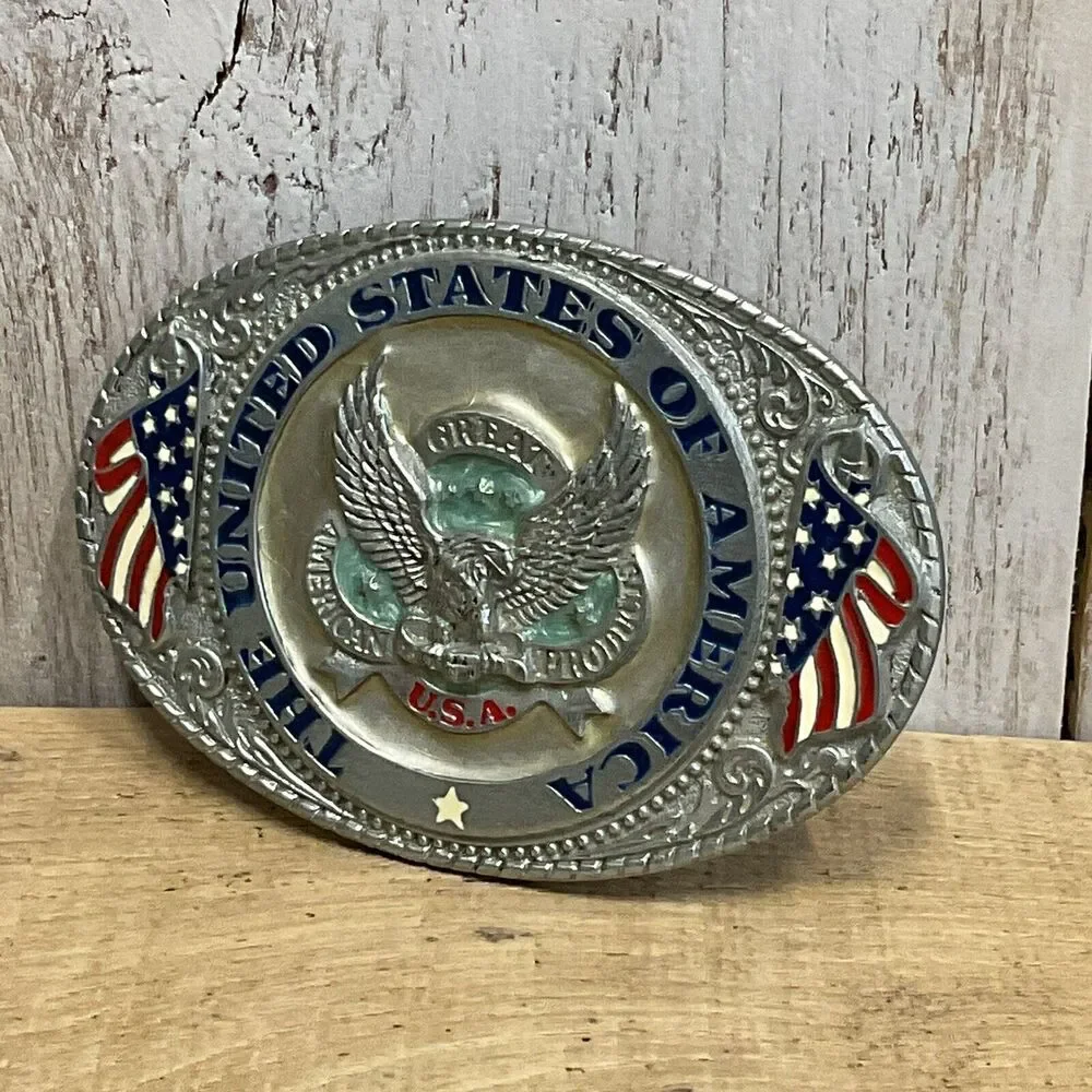 The‎ United States of America Belt Buckle 1986 Mens Patriotic Goldtone Center